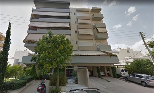 Appartement au 3ème étage à Alimos 109m².