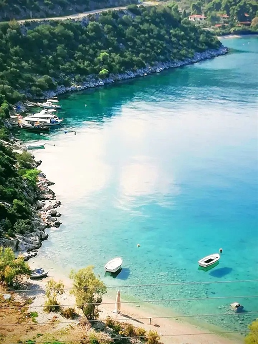 Villa de luxe 170 m² bord de mer à Megalo Amoni (Peloponese)