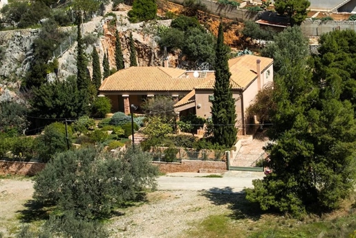 Villa de luxe 170 m² bord de mer à Megalo Amoni (Peloponese)