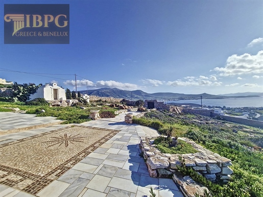 Indrukwekkende villa in Paros 600m² met uitzicht op zee!
