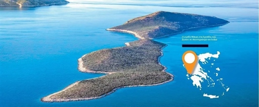 Île à vendre dans la mer Ionienne, Grèce.