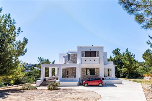 Magnifique villa à vendre sur l’île de Rhodes / région de Koskinou