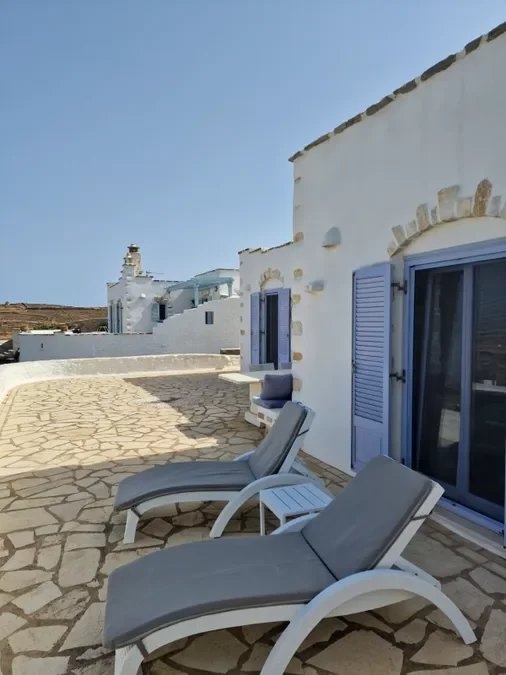 Villa, 208m² - Lefkes, Paros (Cyclades)