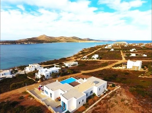 Villa paradisiaque à Antiparos avec piscine privée et vue incroyable