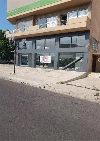 Property for sale of 700 sq.m. Consisting of:
1) Store 240m2 (basement with ramp, ground floor and