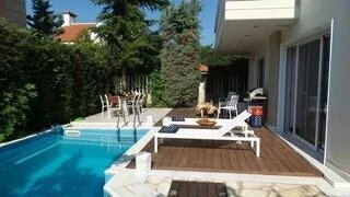 Fully renovated Villa will Swimming Pool for Sale in Vari, Athens