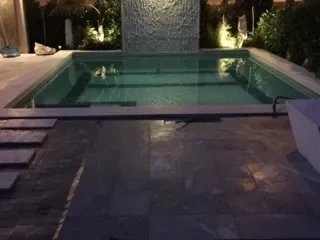 Nouvelle Villa à vendre 386m² à Agia Paraskevi, Athènes avec piscine privée!