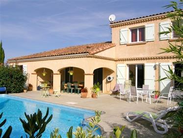 10' köydet 15' Gaillac, 20' Albi villa tyyliin Provencen 240 m² Sh, 5 huonetta maahan 
