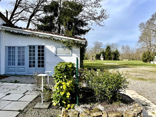 Petite maison près de Villereal avec beau parc