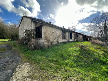 Farmhouse to restore near Castillonnes