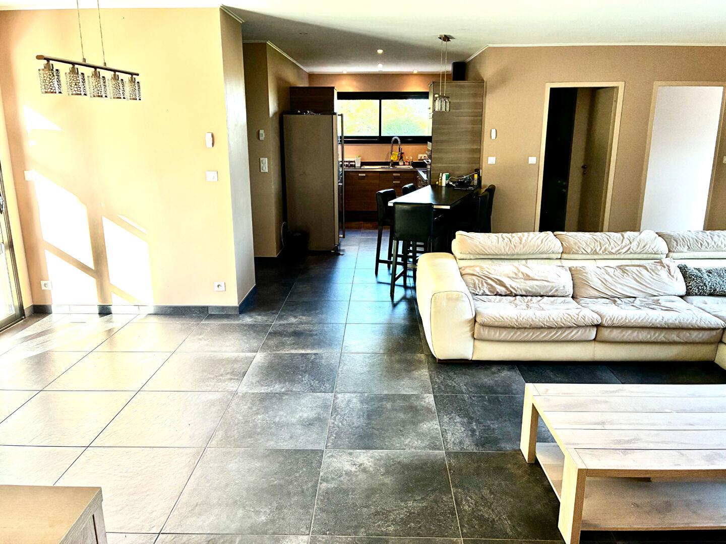 Compra: Casa (47110)