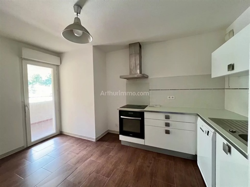Köp: Lägenhet (20600)