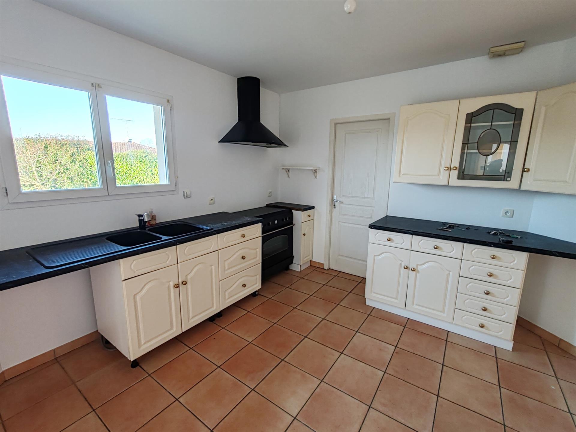 Compra: Vivenda (40200)