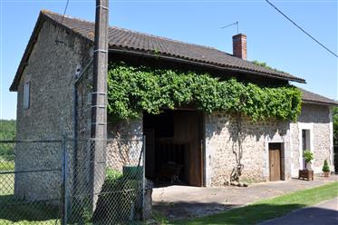 Stone-Built Coach House and Adjoining Barn to Renovate