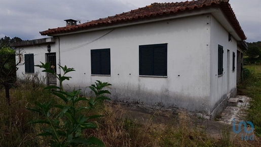 Village house with 3 Rooms in Braga with 184,00 m²