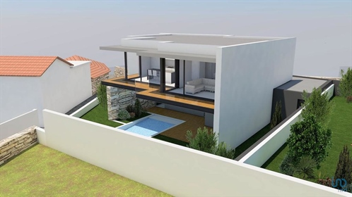Home / Villa with 4 Rooms in Braga with 203,00 m²