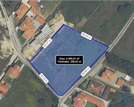 Ground in Aveiro with 3700,00 m²