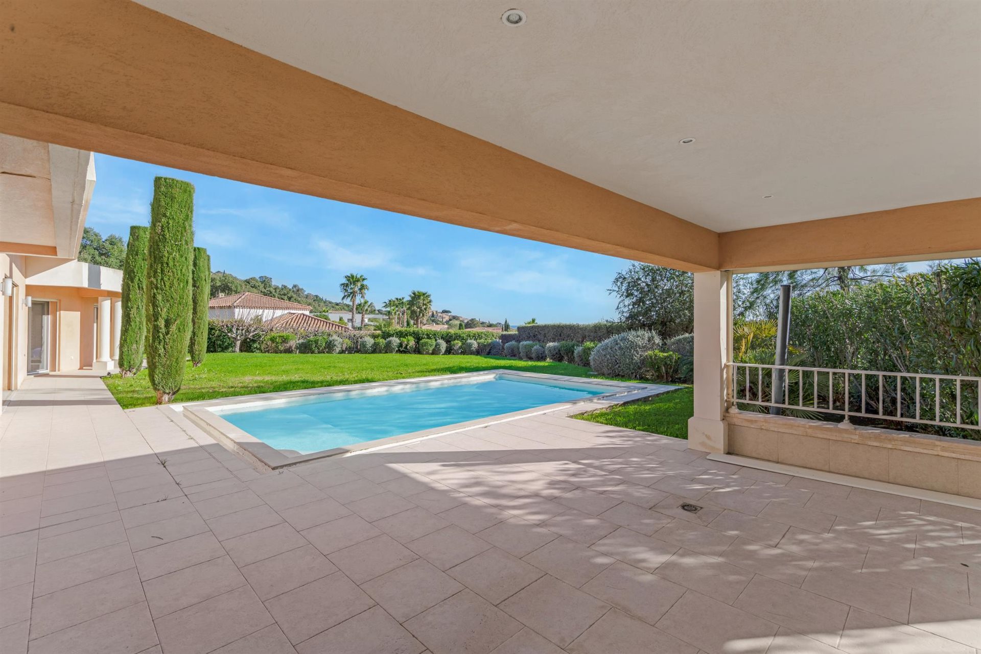 Maison à vendre, 300m², Cavalaire-sur-Mer