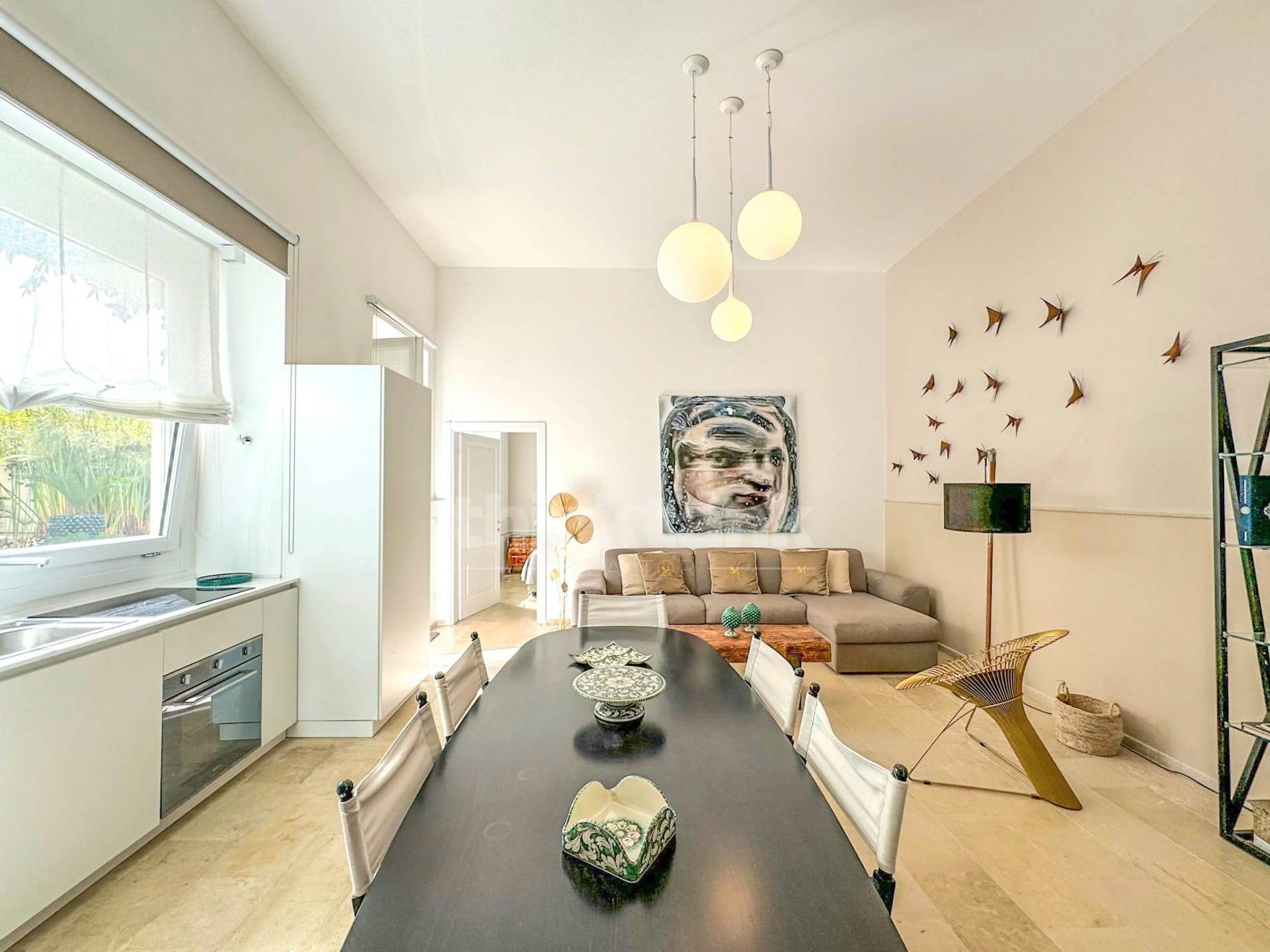 Purchase: Apartment (96017)