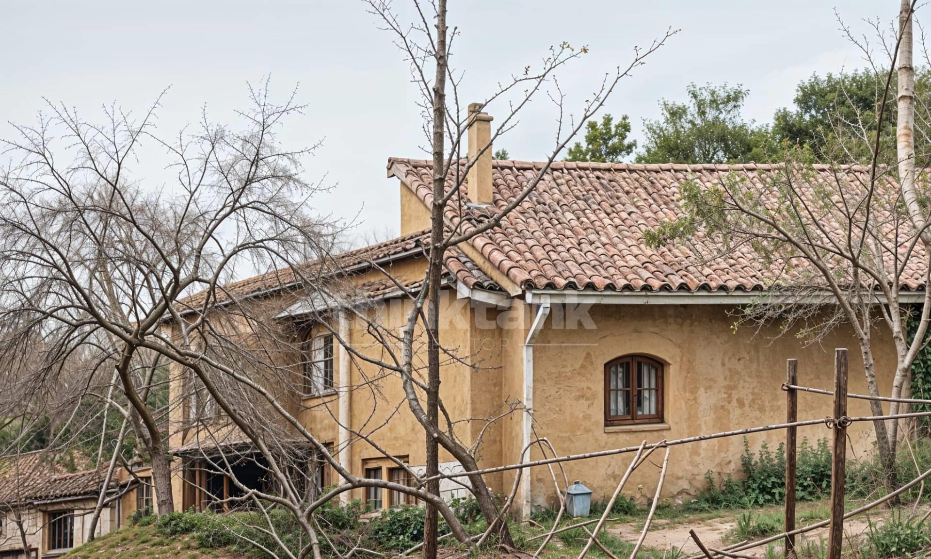 Purchase: House (98030)