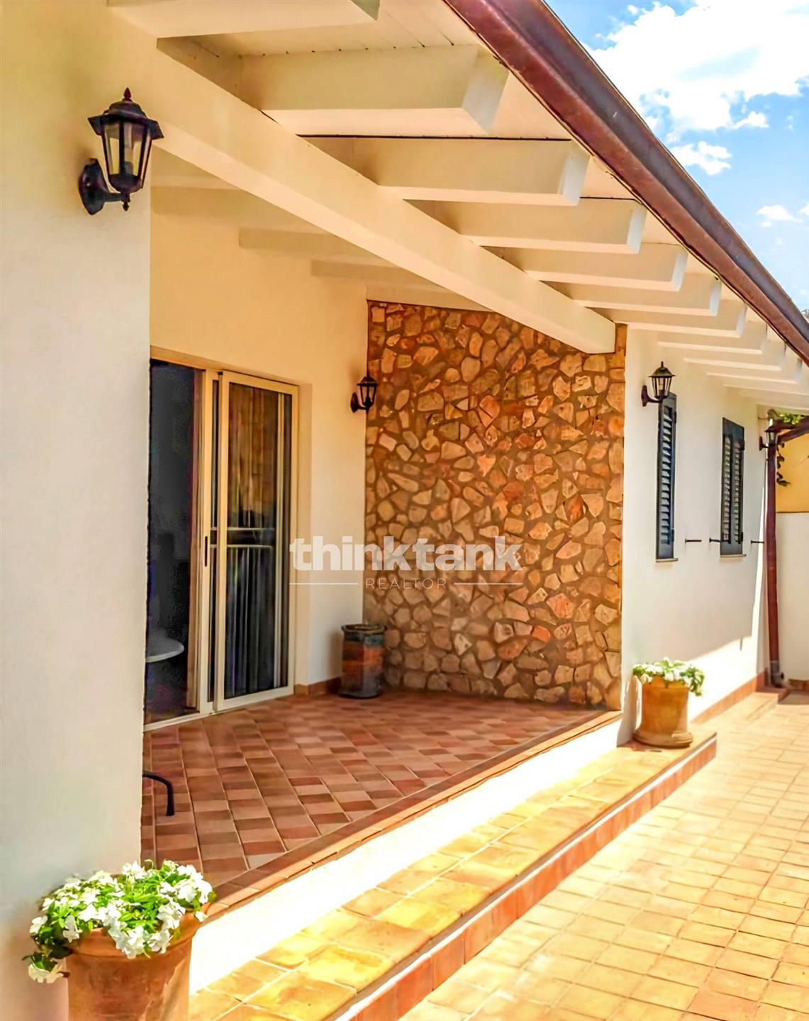 Purchase: House (92011)