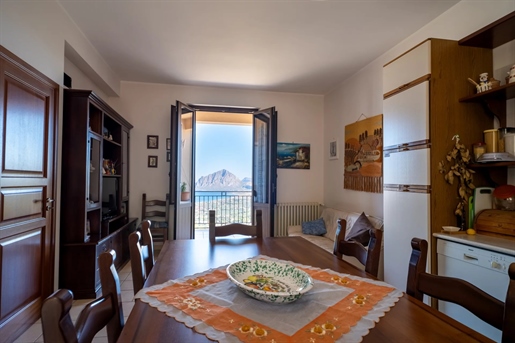 Villa with land and stunning sea view - Sicily