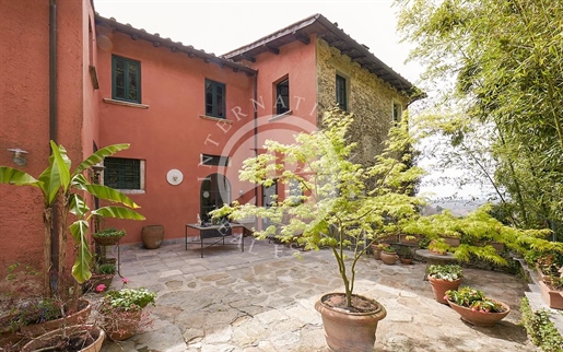 Historical Villa Of Xvi Century In Pietrasanta