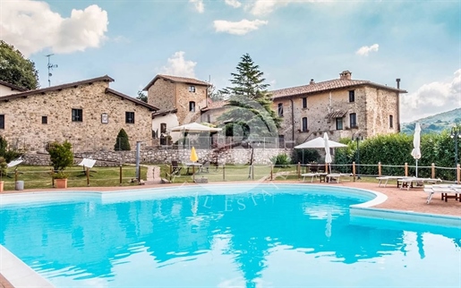 Incantevole Casale Con Piscina Immerso Nel Verde - Umbertide