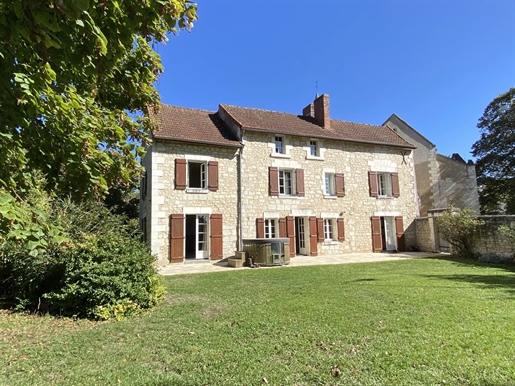 Stunning property in Chatellerault