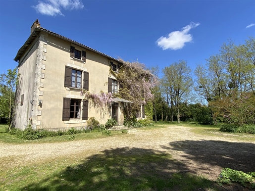 Stunning property in Poitou