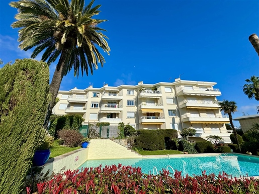 Cannes Sale 3 Room Flat To Renovate