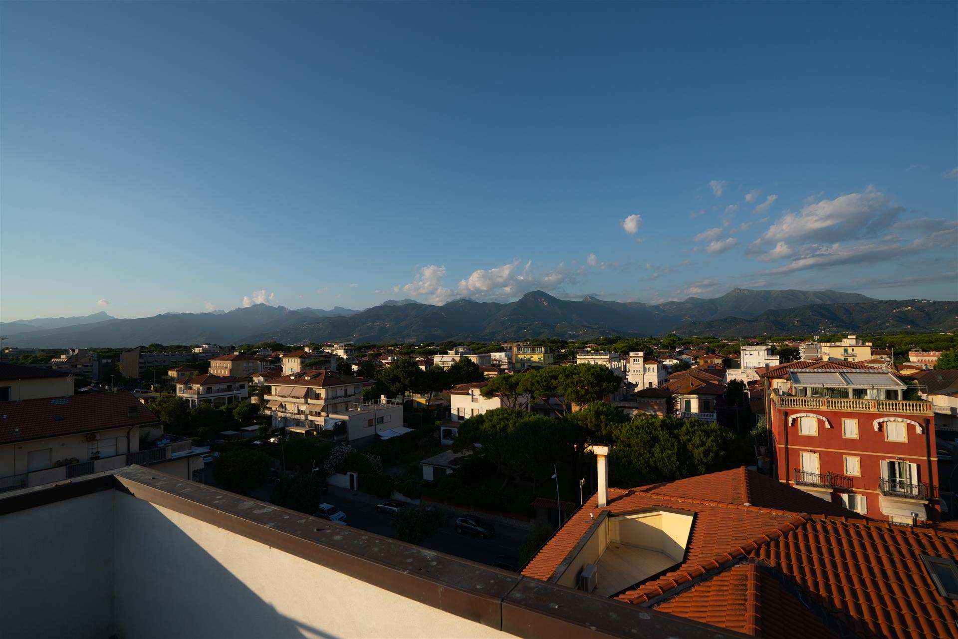 Hotel for sale in the heart of Versilia