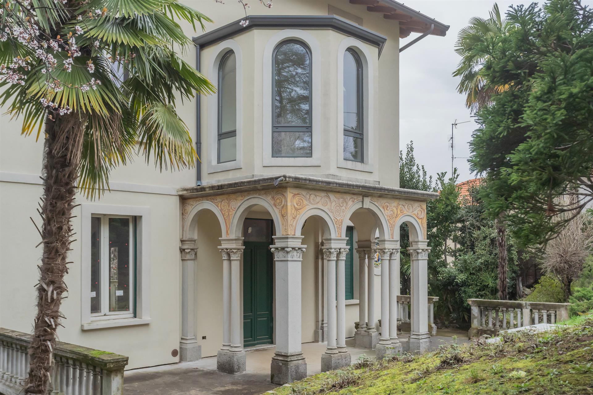 Villa totalmente renovada en el municipio de Monte Rosso