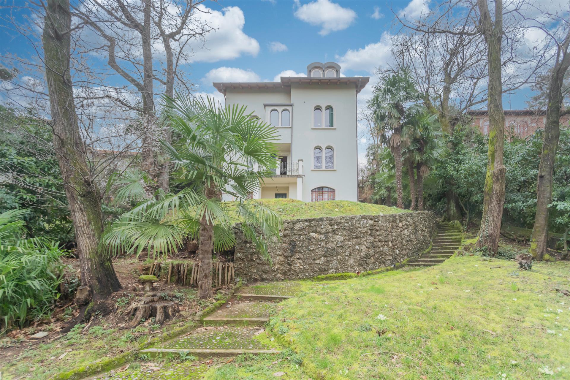 Villa totalmente renovada en el municipio de Monte Rosso