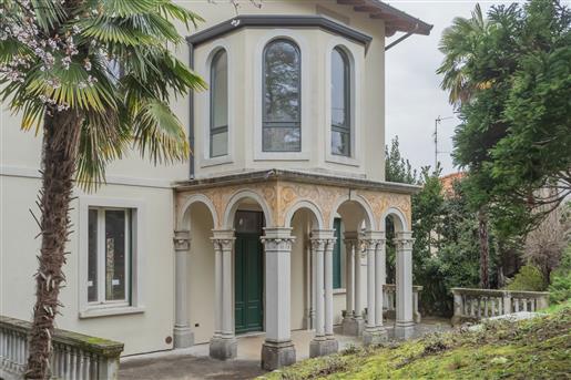 Entirely renovated villa in the borough of Monte Rosso