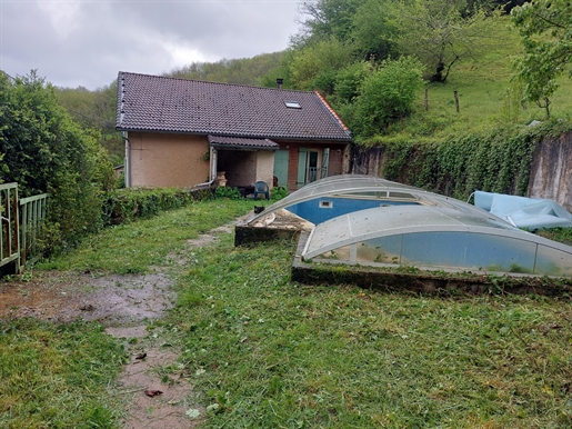 Tauriac-De-Camarès: villa with 7 bedrooms for sale €210,000