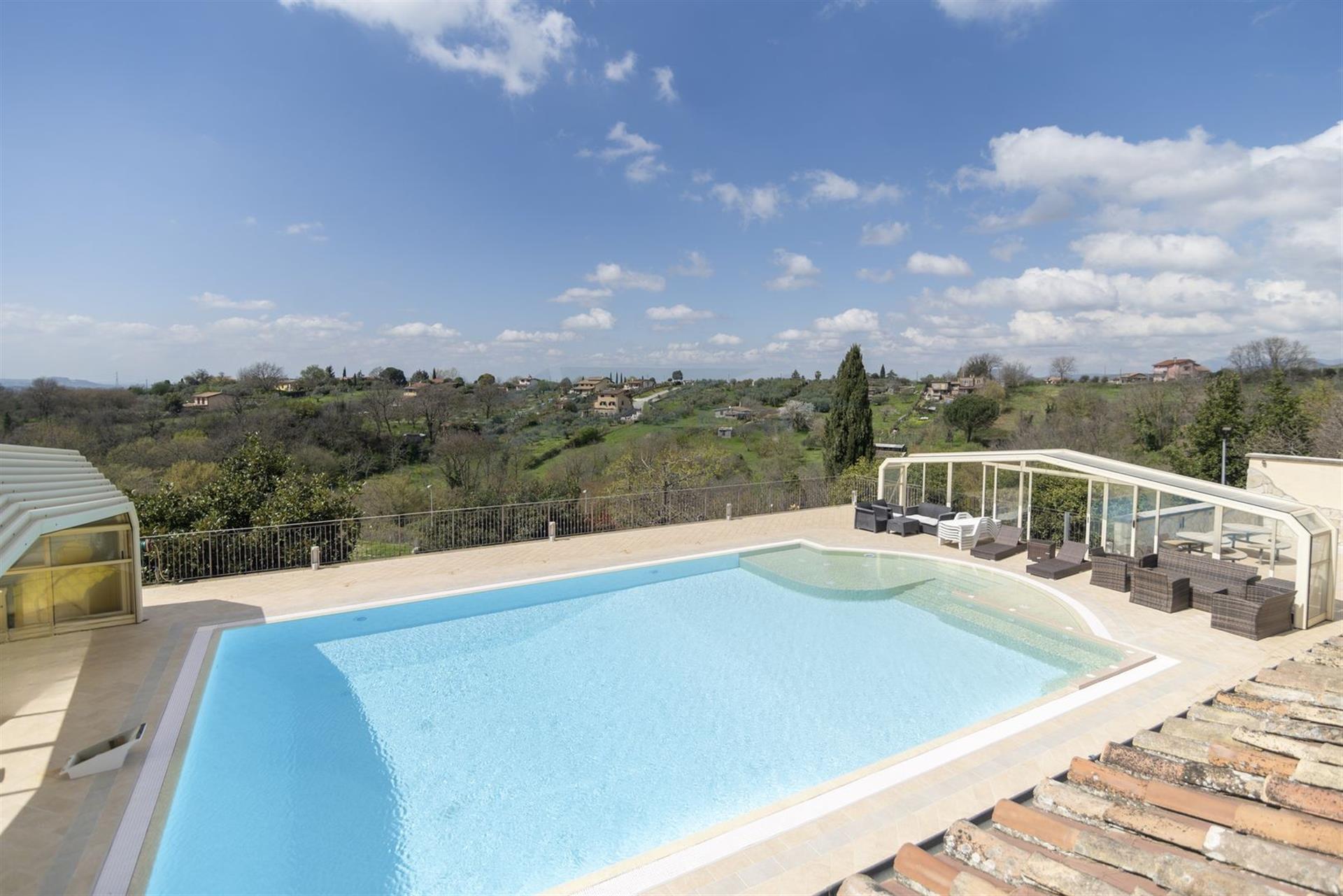 Purchase: Luxury property (00036)