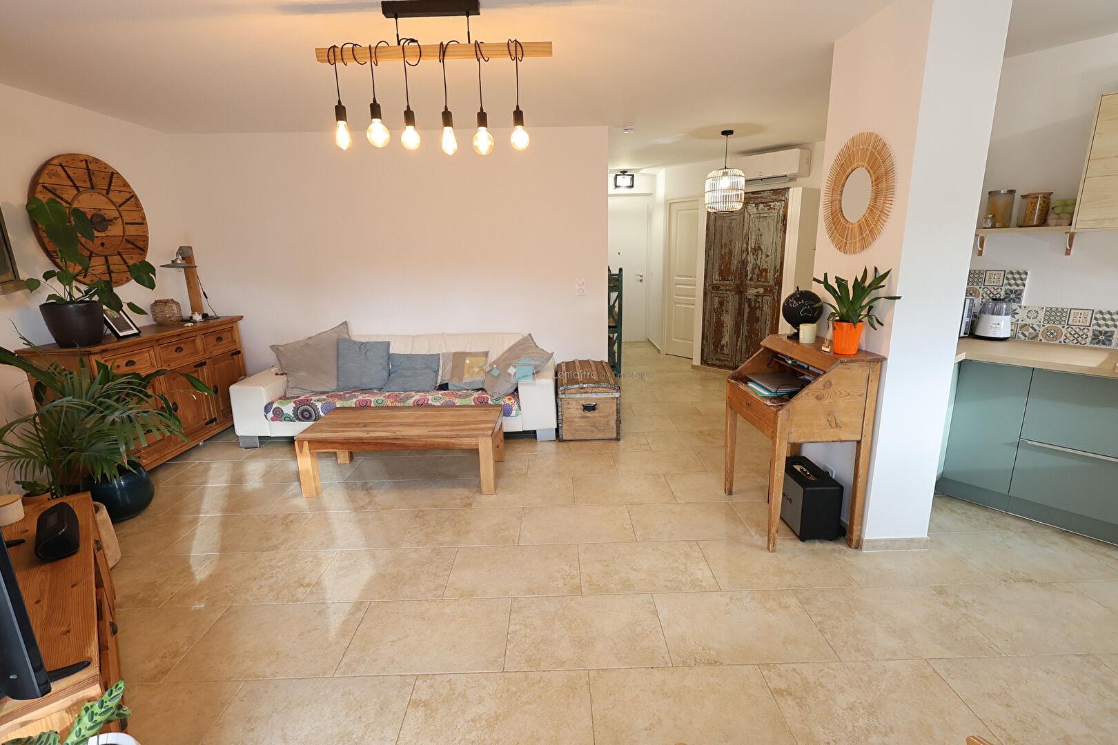 Appartement à vendre, 67m², Montauroux