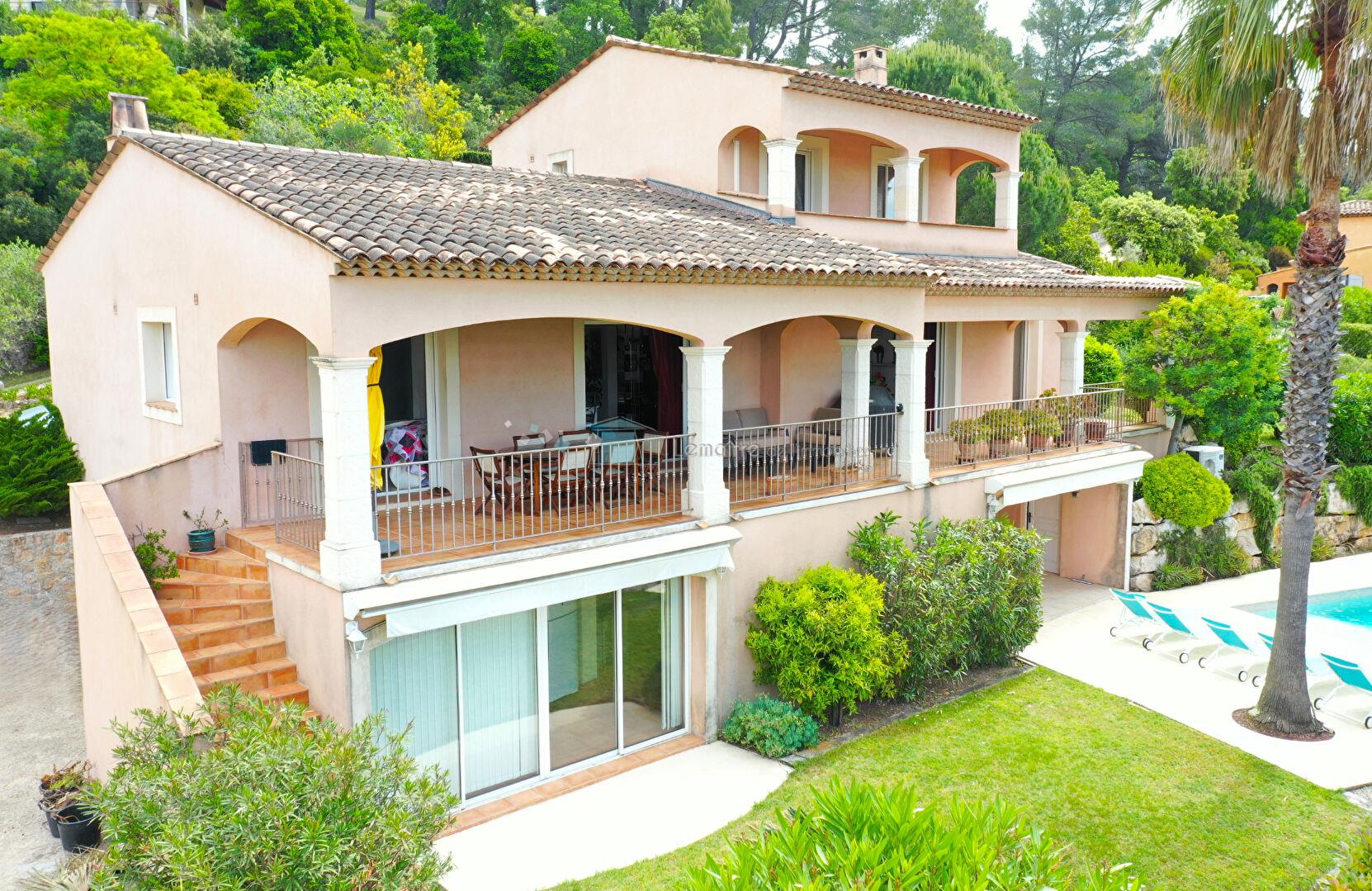 Compra: Vivenda (06530)