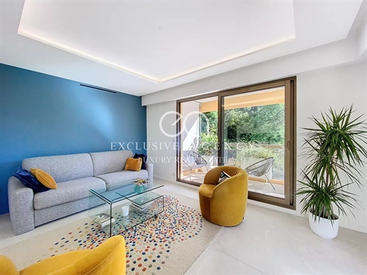 Cannes 2-room apartment 58sqm with terraces, parking and cellar