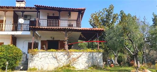 Lyxig villa med 3 sovrum med havsutsikt i Gerakini, Halkidiki