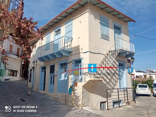 Μεγάλο παραδοσιακό κτίριο προς πώληση στην Κριτσά, Κρήτη