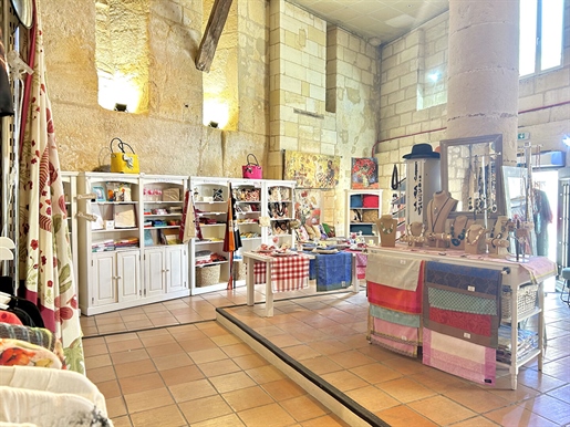 Unique opportunity in Saint-Émilion to acquire historic commercial premises.