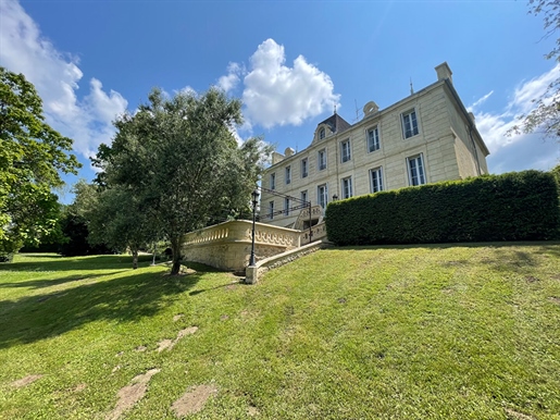 This stunning château has been beautifully preserved and sympathetically renovated, conserving many
