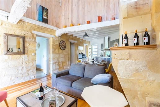 Exclusividade Bordeaux & Beyond - Investimento ideal para alugar - Esta bela casa de pedra no coraç