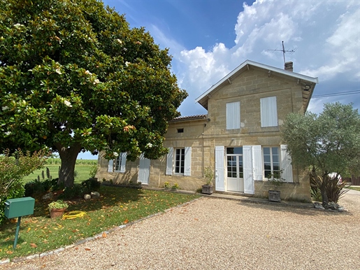Prestigious location for this Aoc Montagne St Emilion winery set in the rolling hills and surrounded