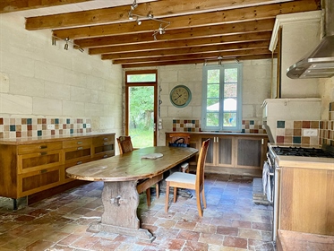 Superb property located in a very quiet hamlet 20 minutes from Saint Emilion