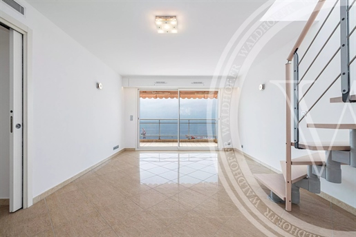 Superbe penthouse de 2 chambres à coucher à proximité de Monaco