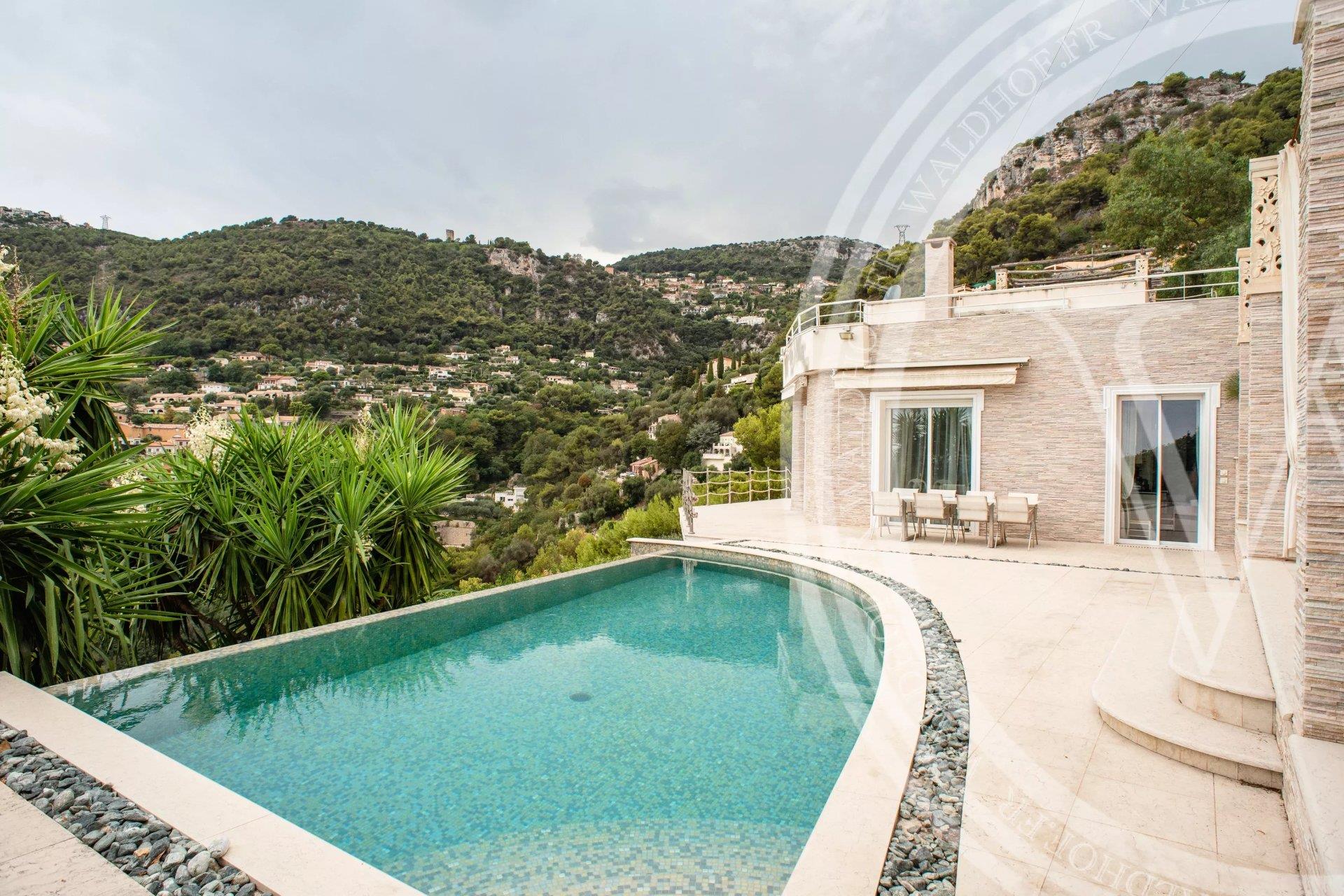 Maison à vendre, 250m², Beausoleil