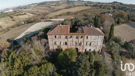 Detached house / Villa for sale 2100 m² - 26 rooms - Ancona